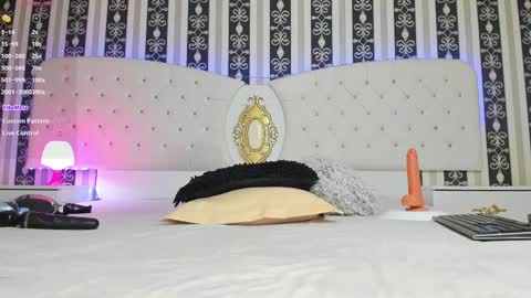 aidasina online show from 03/03/25, 08:11