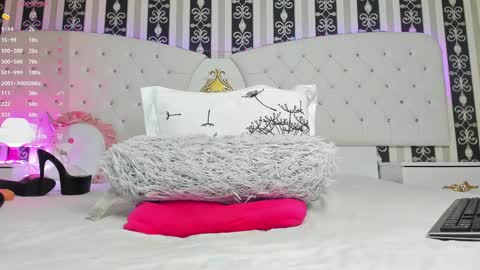 aidasina online show from 03/10/25, 11:16