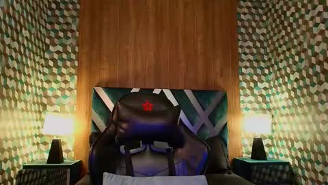 aiden_royce online show from 11/09/25, 02:32