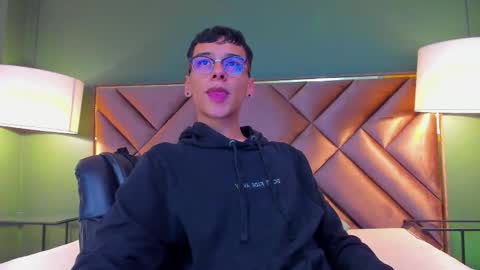 aiden_royce online show from 11/13/25, 06:56