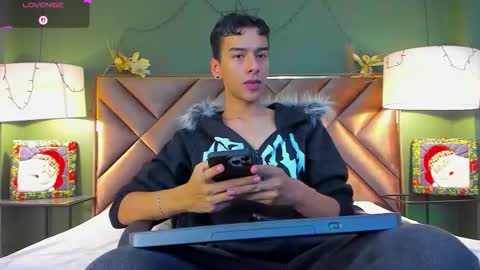 aiden_royce online show from 12/18/25, 03:12