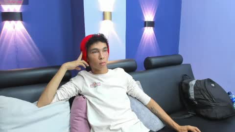 Aiden online show from 05/22/26, 08:03