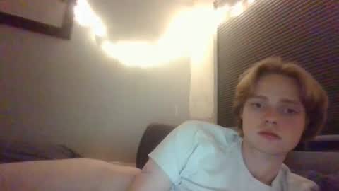 Snapshot of aidenisdunn chatting on 12/19/24, 02:24 aidenisdunn online show from 12/19/24, 02:24