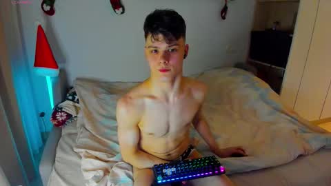 Aiden Sensual online show from 01/14/26, 02:55