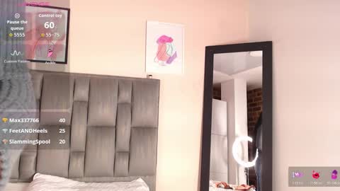 Ailyn online show from 12/01/25, 10:37