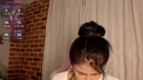 Snapshot of aiilynn_1 chatting on 07/04/26, 12:39 Ailyn online show from 07/04/26, 12:39