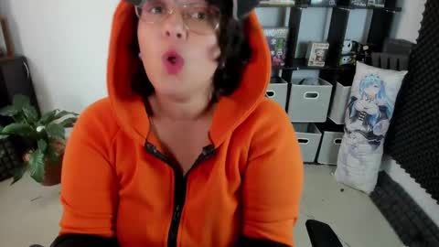 Catalina online show from 12/16/24, 02:16