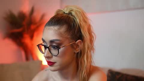  Aileen  online show from 02/14/26, 09:11