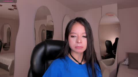  AILEEN VEGA  online show from 01/12/25, 11:39