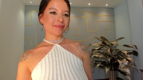  AILEEN VEGA  online show from 01/21/25, 01:39