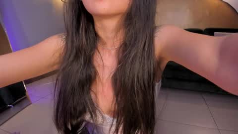  AILEEN VEGA  online show from 02/19/25, 01:51