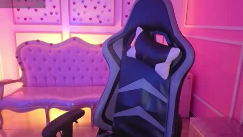 ailen online show from 09/20/25, 02:34