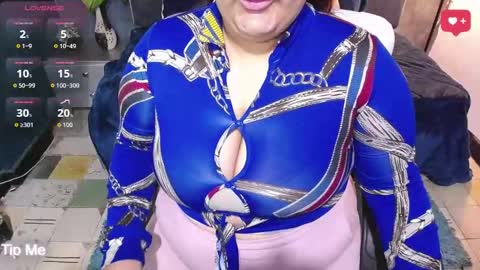 Ailyn rouss online show from 03/10/26, 01:54