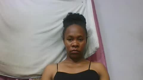 aimee982179 online show from 03/19/26, 02:48