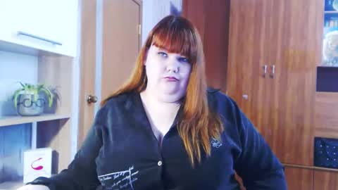 AimeeRosebud online show from 12/16/25, 04:50