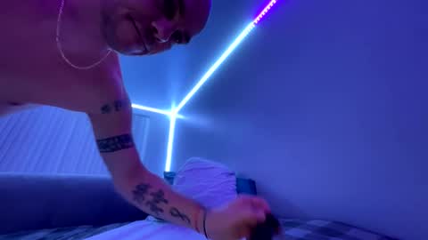 Snapshot of aimhighoh chatting on 03/03/25, 01:10 aimhighoh online show from 03/03/25, 01:10