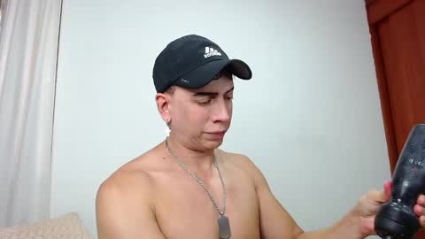 IAN online show from 03/04/25, 01:17