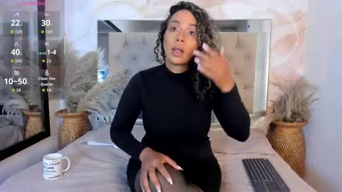 Ainaah  online show from 11/21/25, 12:04