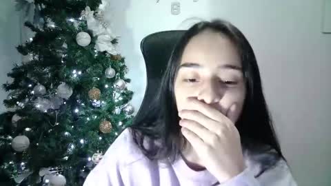 Snapshot of aineangeel chatting on 01/18/25, 11:33 AINE online show from 01/18/25, 11:33