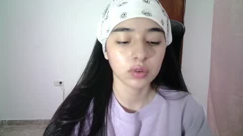 Snapshot of aineangeel chatting on 10/02/25, 12:06 AINE online show from 10/02/25, 12:06