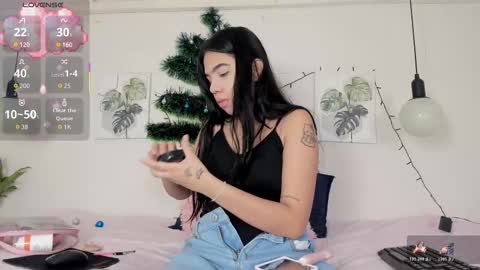 Ainoa  online show from 12/13/25, 11:32