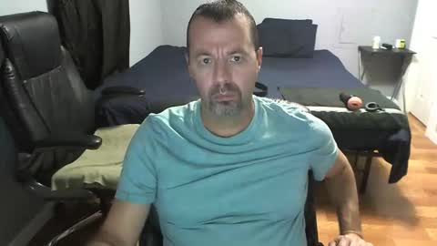 Daddy online show from 11/06/25, 12:11