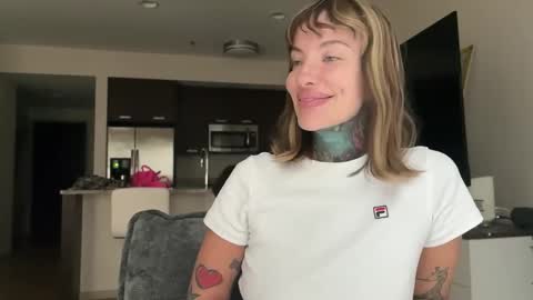 Airgead online show from 11/08/25, 03:01