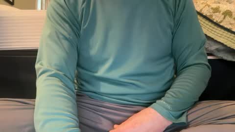 Snapshot of airier chatting on 05/08/26, 12:10 airier online show from 05/08/26, 12:10