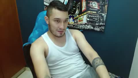 Snapshot of airon_blade chatting on 02/05/25, 10:01 A I R O N online show from 02/05/25, 10:01