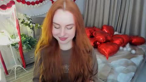 Louise online show from 02/15/26, 06:04