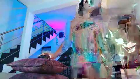 aisha299 online show from 04/05/26, 12:24