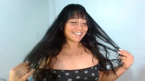 Snapshot of aisha_brownn chatting on 12/24/24, 10:55 Aisha online show from 12/24/24, 10:55