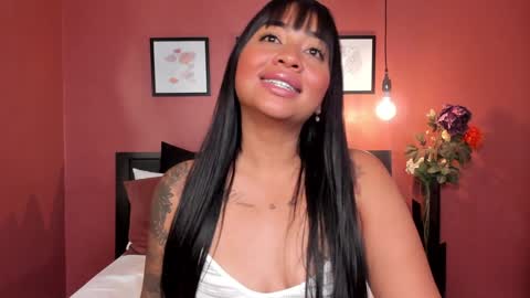Snapshot of aisha_brownn chatting on 01/18/25, 01:18 Aisha online show from 01/18/25, 01:18