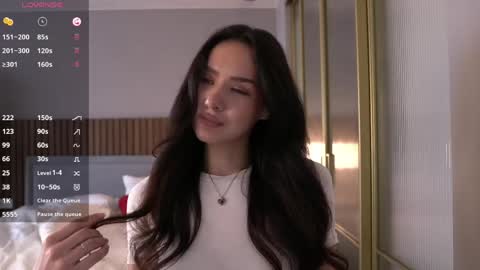 Aisha online show from 04/26/26, 06:44