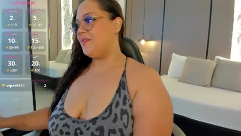 Snapshot of aisha_hart_ chatting on 03/31/26, 03:30 A I S H A online show from 03/31/26, 03:30