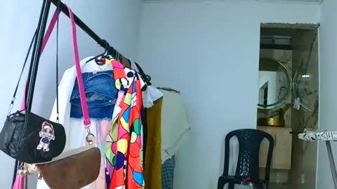 aisha koswell3 online show from 04/20/26, 03:04