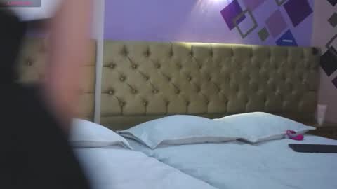 Aisha Noir online show from 10/01/25, 12:00