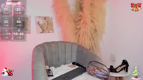 Snapshot of aisha_sakina chatting on 12/26/24, 11:13 aisha online show from 12/26/24, 11:13