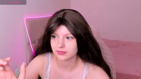 Aisha online show from 10/10/25, 03:38