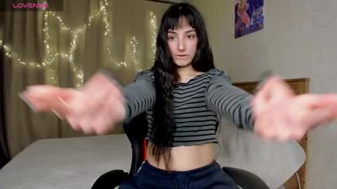 Aisha online show from 03/03/26, 09:10