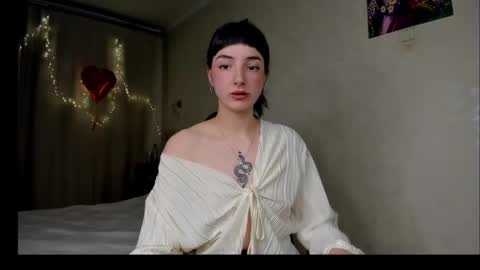 Aisha online show from 03/26/26, 09:31