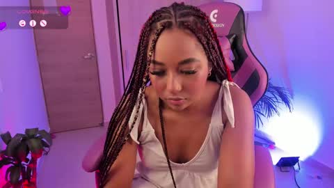 Snapshot of aisharose_ chatting on 01/28/25, 09:50 Aisha online show from 01/28/25, 09:50