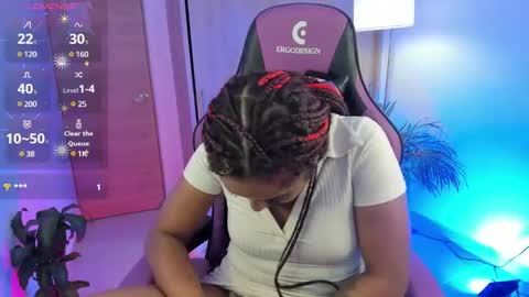 Snapshot of aisharose_ chatting on 02/19/25, 10:31 Aisha online show from 02/19/25, 10:31