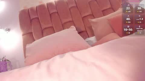 aisha  online show from 02/23/26, 08:39