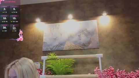 Snapshot of aishiro chatting on 03/11/25, 12:39 aishiro online show from 03/11/25, 12:39
