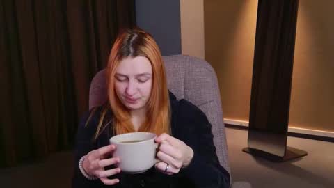 aishiro online show from 02/08/26, 02:09