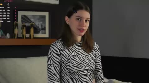 Aliza online show from 03/11/25, 01:05