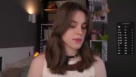 Aliza online show from 04/22/26, 01:19