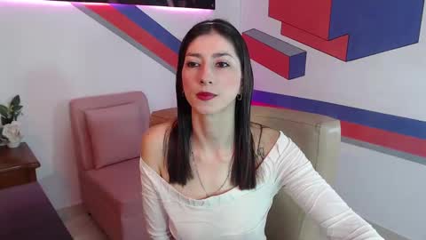 Aitana online show from 02/14/25, 01:18