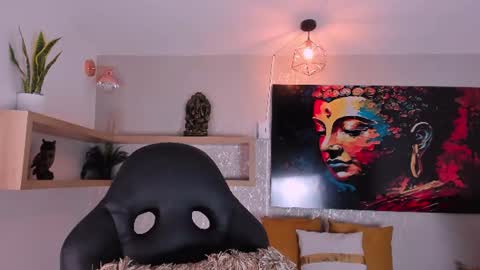 little aitana  online show from 07/25/26, 04:54